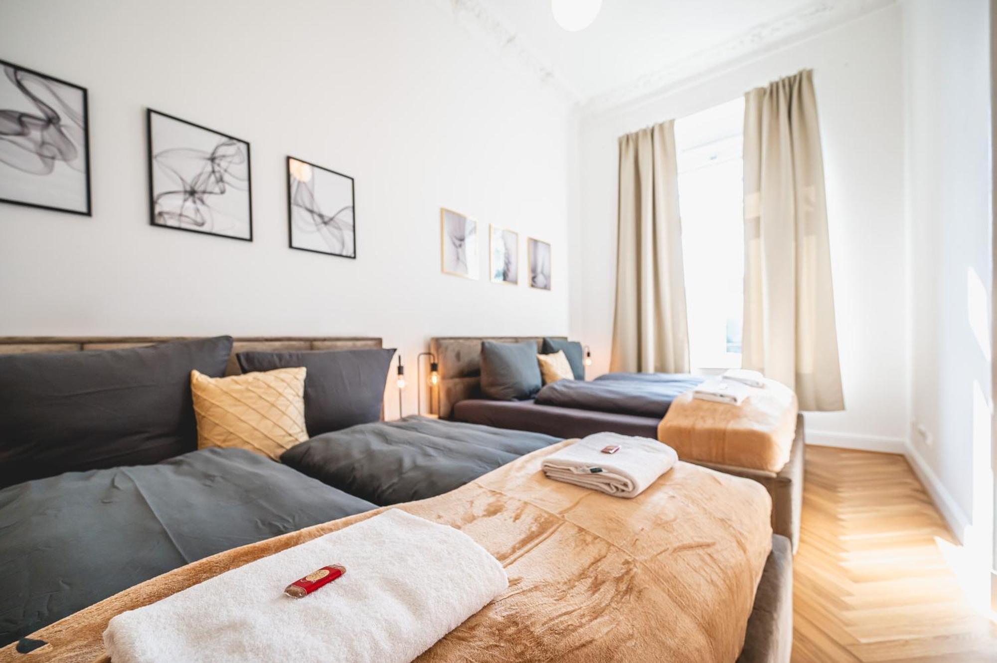 Tip! Geraeumiges Direkt Im Stadtzentrum Fuer 6 Personen Appartement *